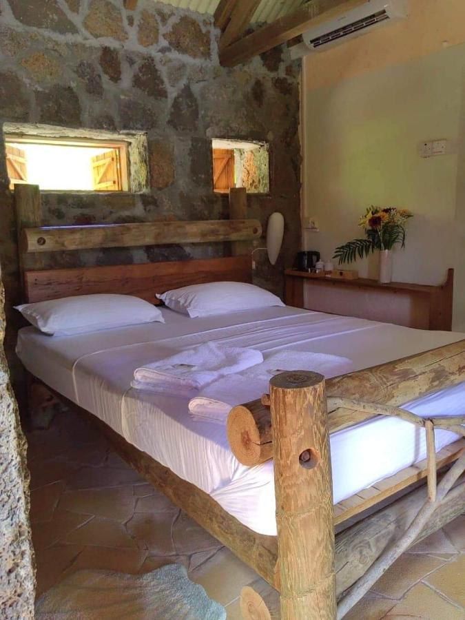 La Du Pecheur Hotel